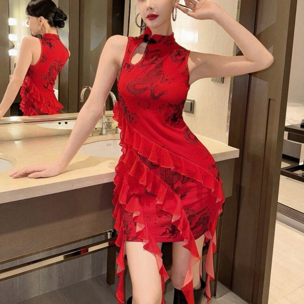 SHEIN Elegant Red Sleeveless Dress with Ruffle Details